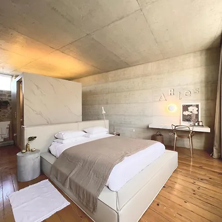 Element Apartament *